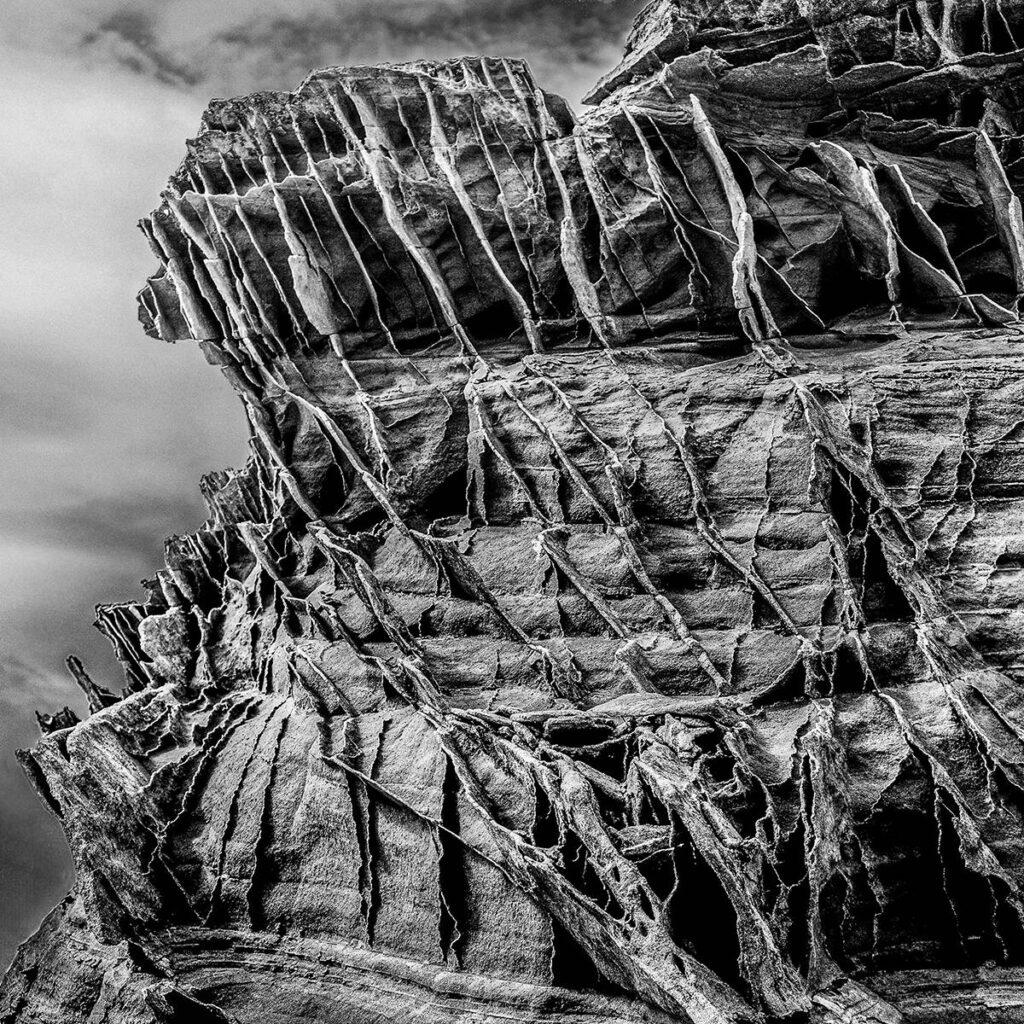 compressed_2.ABSTRACTION_Edmaier'sSecret.MR